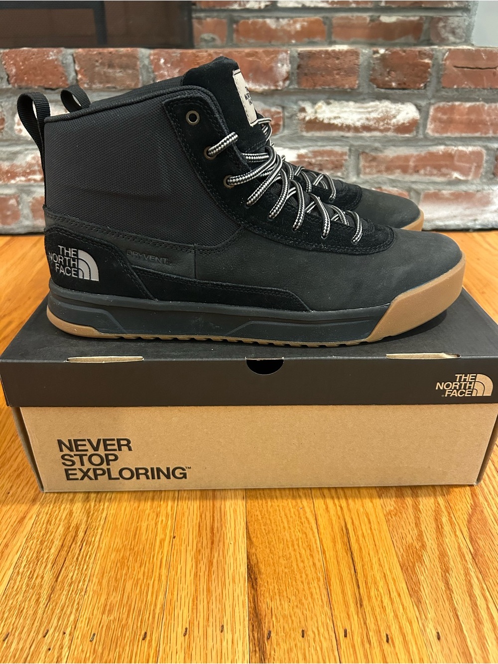 The North Face Men's Larimer Mid WP Black High-Top Trail/Snow Boots SIZE 11.5